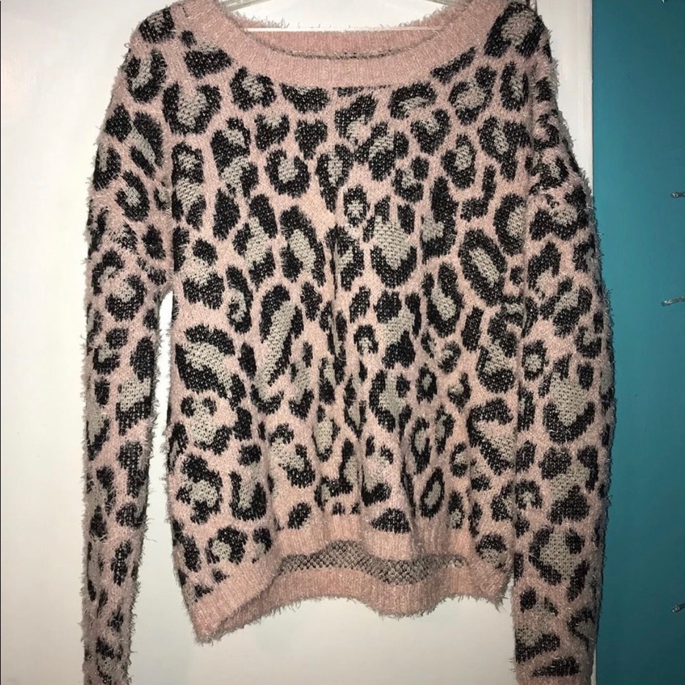 very cute boutique tops!